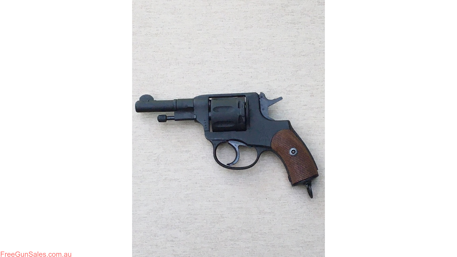 Russian Nagant Revolver - Nkvd Commander
