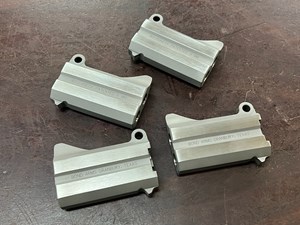 BOND ARMS
DERRINGER
9MM
STAINLESS STEEL
2.5" BARREL
ORIGINAL

NEW $110
Available To Collectors, Primary Producers,
Pest Destruction Companies
Dealers, Armourers & Security Guards