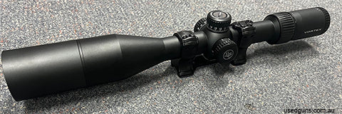 As new Vortex Diamondback Tactical 6-24x50 First Focal Plane scope in MOA. Comes with factory lens shade and bikini cover and in a set of SPUHR Hunting one piec