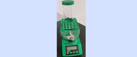 RCBS Chargemaster 1500 powder scale. Excellent condition, works well. Has "straw mod" done for improved accuracy (fully reversible). I've left the sport and sel