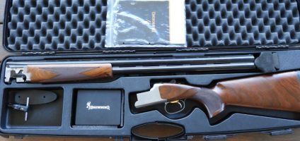 Gun in excellent condition. Comes with original Browning case, choke box , choke spanner and booklet ,kick eez pad put on and original pad is included.changing 