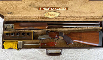 1976 MT6 Perazzi in very good condition for age. The stock fitted to the gun in the photos is a sporter stock but the original trap stock is included as well. C