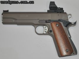 Red dot not included Sig Sauer 1911-22 in excellent, barely used condition and very accurate. Comes in original case with 2 Magazines, Dawson Precision front an