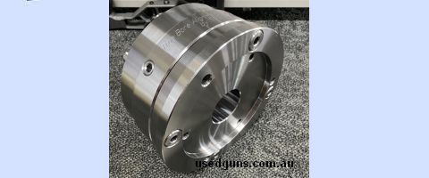 TBAS system with D1-6 spindle nose adapter plate. Unit is in pristine condition and would suit new buyer. Suits a 6 jaw chuck, . TBAS indicating rods included. 