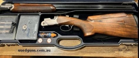 As new condition Beretta 694, will suit fussy buyer. Comes with two stocks, fixed and an adjustable comb stock.