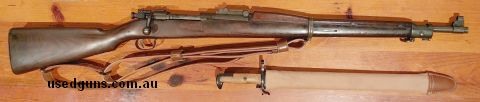 1922 made Springfield 1903 in excellent condition with M-1905 bayonet. Rifle is in excellent condition with matching numbers. Buyer to pay transfers and postage