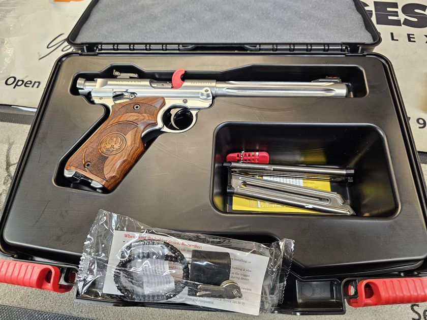 Ruger MK IV Hunter