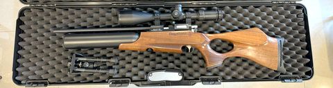 Daystate world class UK Air rifle manufacturer, Super accurate electronic firing .22 calibre PCP Air Rifle, Technically the most advanced air rifle ever built. 