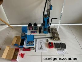 Dillon 650 set up for 9mm Comes with 300 CCI small pistol primers, Some ADI AP100 and AS30N, 3 x bags of once-fired casings 9mm, HRBC 124G lead round nose 3x 9m