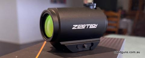 ZeroTech Thrive Red Dot 1x25 3MOA Weaver/Picatinny mount Mounted on rifle never fired Postage included