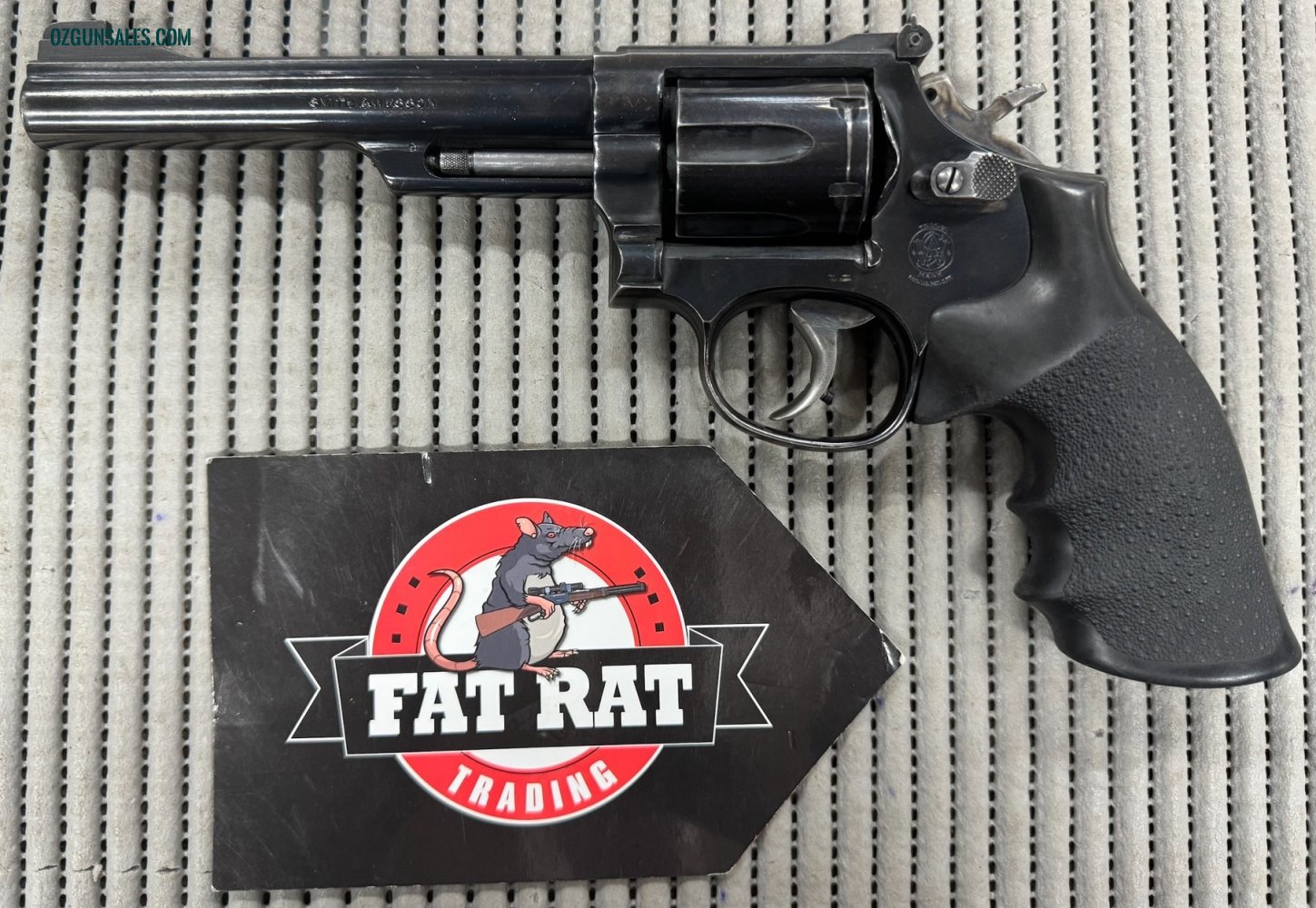 S&W MOD 19 COMBAT 357 2nd HAND T2314