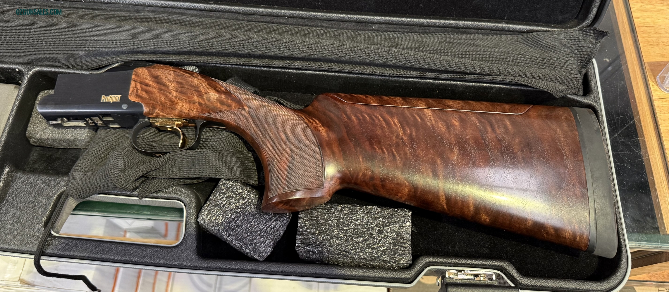 Browning B725 Pro Sport 32” Adjustable Comb As New