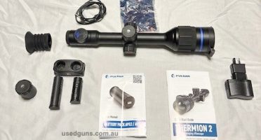 excellent condition put on my rifle for 2 weeks only! comes with extra battery, well looked after and i will pay postage any where in Australia.