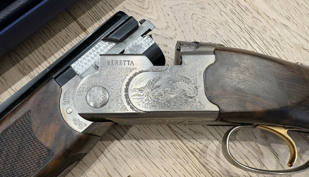 Used Beretta 686 Silver Pigeon 1 Grade 3 with Beretta’s adjustable B-Fast comb in excellent condition. Only has a few light storage marks. Comes in a premium lo
