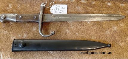 Turkish 1890 shortened bayonet has excellent patina. Stampings: guard ‚Äö√Ñ√≤26606‚Äö√Ñ√¥; ricasso Turkish script with crescent moon and 6-point star; guard 6-p