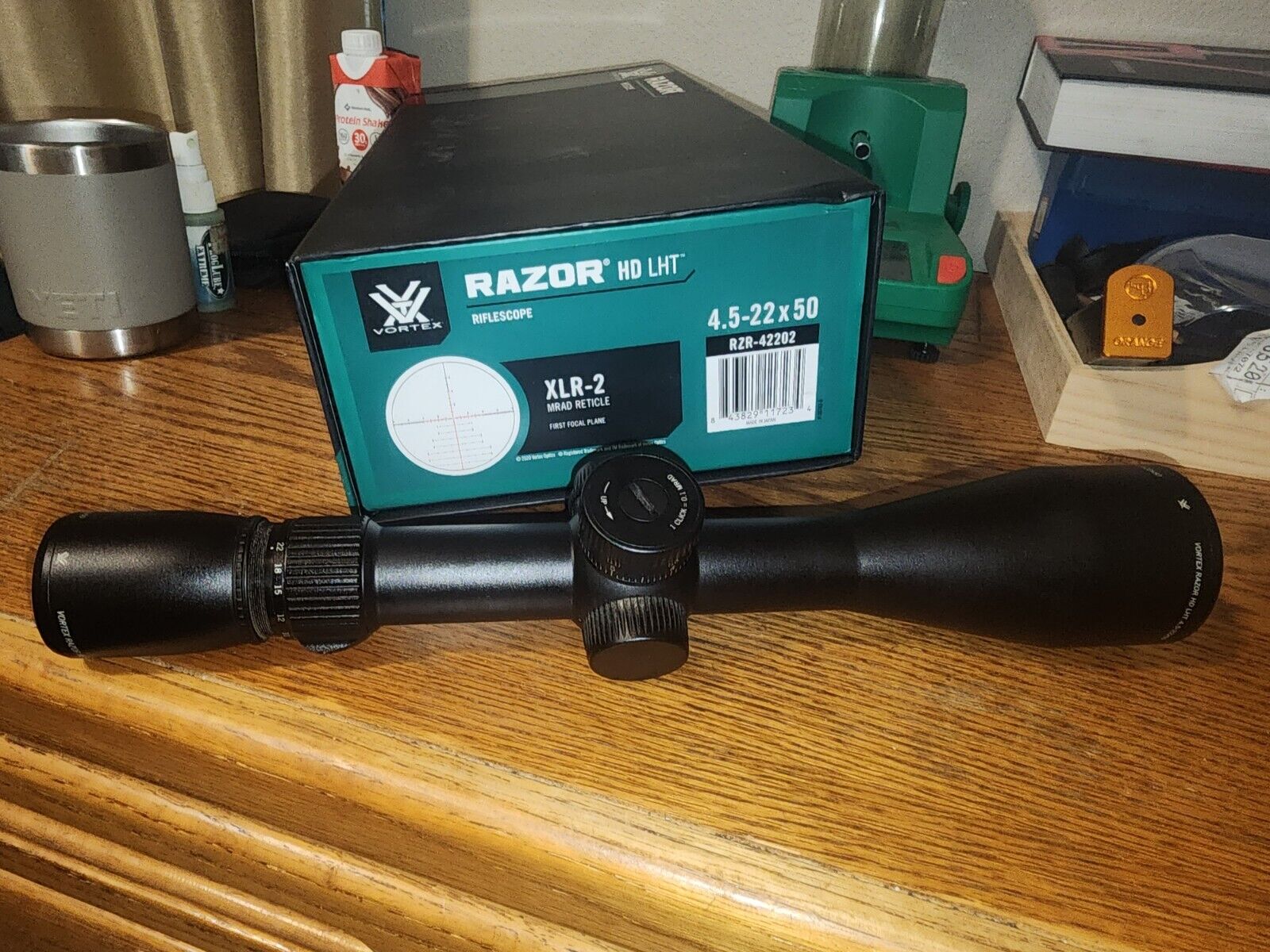 VORTEX RAZOR HD LHT 4.5-22X50