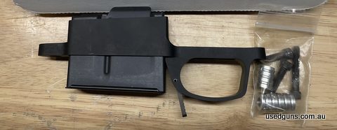 As new condition, M5 DBM with original Badger packaging, pillars, screws, Accuracy International 5 round steel mag. No longer required. Plus postage