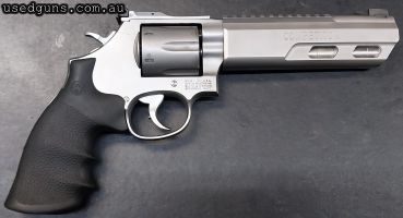 Smith and Wesson 686-6 Competitor Cased - Excellent condition - Selling on consignment for customer. All offers considered. Overnight air freight to East Coast 