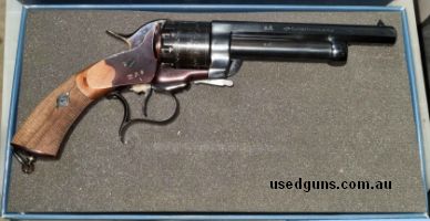 Brand New unfired Pietta Le Mat percussion cap .44 cal 9 shot cylinder, 20G black powder barrel built into frame with original box and booklet