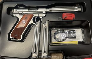 The gun is in excellent condition. With the original two magazines, include all instructions and the original box. Please email me if you need more detailed pho