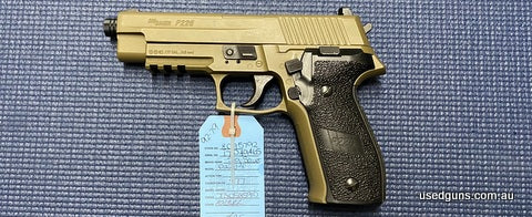 Good condition P226F by Sig Sauer in 177 Air. Great little C02 trainer.