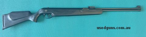 Norica Dream Hunter, .177 full sized air rifle in very good condition. Made in Spain, a few storage marks on the stock otherwise it would be excellent condition