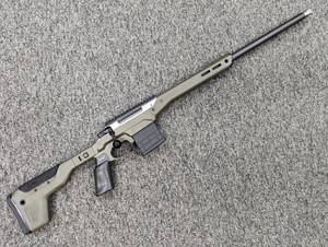 ULTIMATUM
DEFACTO CARBON LONG RANGE 
HUNTER MATCH GRADE
STAINLESS STEEL
THREE LUG BOLT WITH SHORT THROW
24" CARBON FIBER MATCH BARREL
REMINGTON VARMINT PROFILE
THREADED MUZZLE
PIC RAIL
TRIGGER TECH ADJUSTABLE TRIGGER
MDT AICS MAGAZINE
MDT HNT 26 GREEN CARBON FIBER CHASSIS
MDT CARBON FIBE