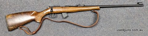 A Brno Model 2E in 22LR in very good condition for its age. Just a slight discolouration of the stock next to the butt plate. Comes with a 10 round magazine. $6