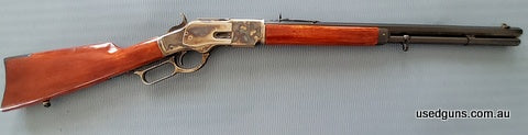 Uberti in classic 44-40 calibre. Hardly used in excellent condition. Suit fastidious buyer. Buyer to pay postage.