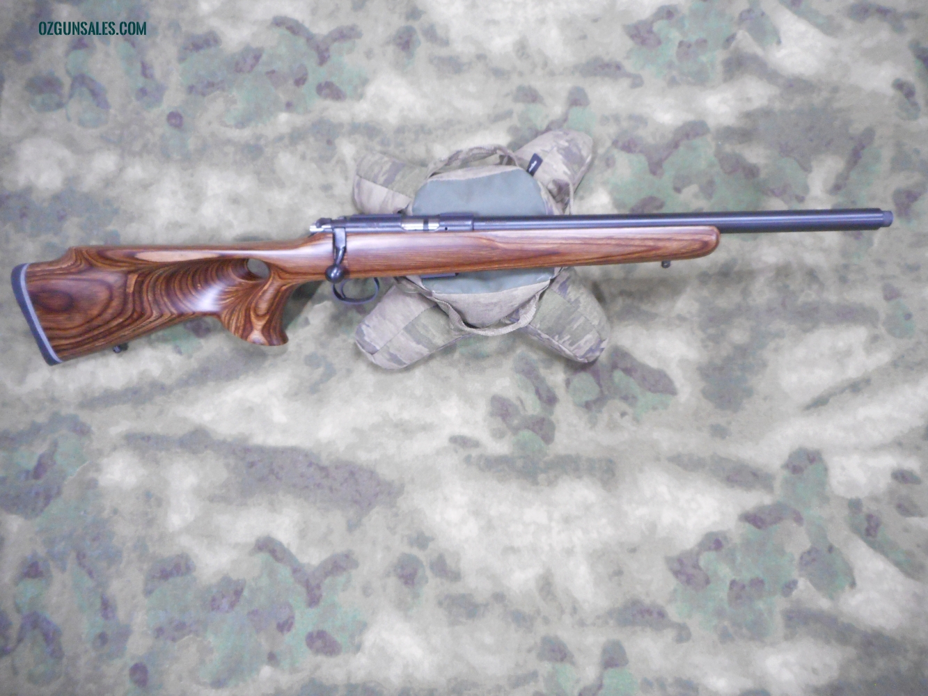 CZ 455 thumbhole laminate