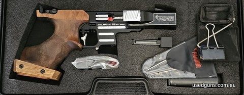 Extremely accurate 2nd Edition Centre Fire pistol. Had very little use and been in the safe for the last 4 years. Comes with a Canadian made case catcher, tools