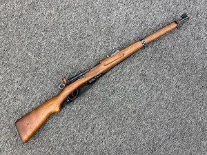 SWISS
SCHMIDT RUBIN
1911 CARBINE
7.5X55, 6 SHOT
STRAIGHT PULL ACTION
MATCHING NUMBERS
SWISS MILITARY MARKINGS
MANUFACTURED 1921
WITH ORIGINAL LEATHER SLING
& MUZZLE CAP
#104920

EXC+ $1290