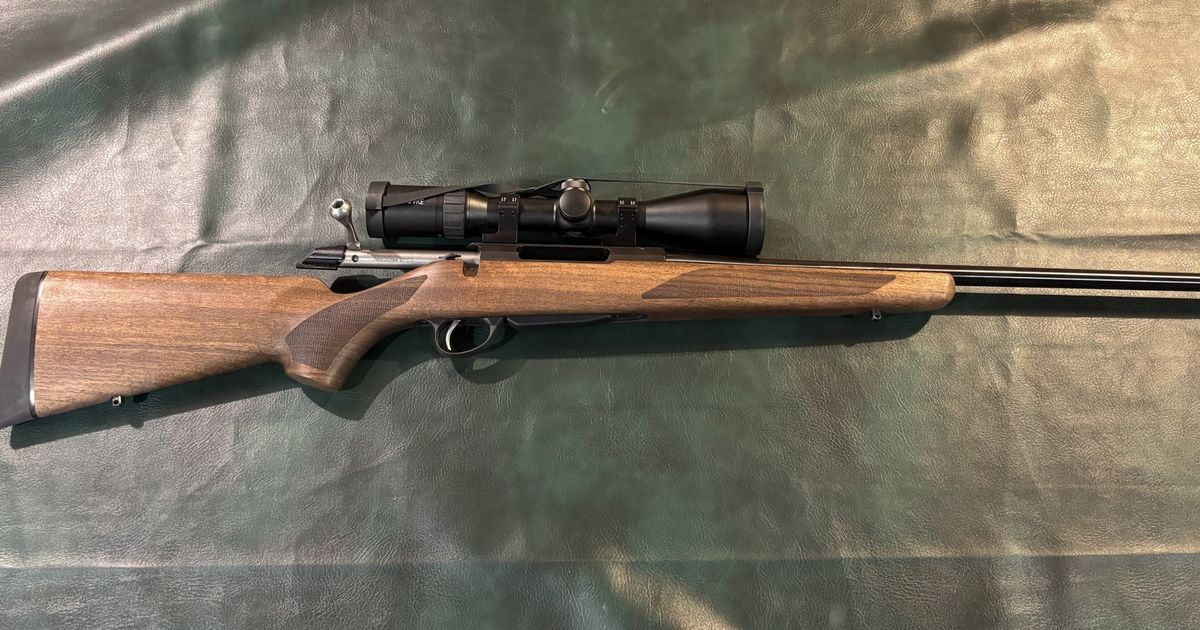 Tikka T3x 243 w/ scope