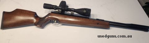 177 cal air rifle Made by Weihrauch  HW 97 K As new, underlever cocking mechanism 1 tiny dint located in the butt stock-hardly visible, only in certain light Ha