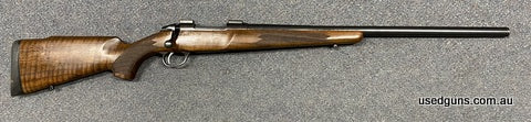 Excellent condition Sako 85 Varmint in 22-250. Heavy 22 inch barrel. Woodwork in excellent condition and retains its gloss finish. $65 freight to your dealer Au
