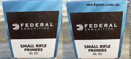 7000 Federal primers, 500 CCI (400), 400 Remington 7 1/2, 1500 Fiocchi primers. 9400 primers total as one lot small rifle primers. No longer shooting. Not requi