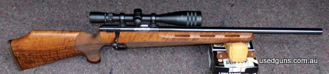 Weihrauch HW66JM 22LR. Running Boar model. 560MM heavy barrel. 3.85KG. Direct single stage trigger. Fitted with a Weaver V24 Classic 6-24X42. Fine duplex/dot re