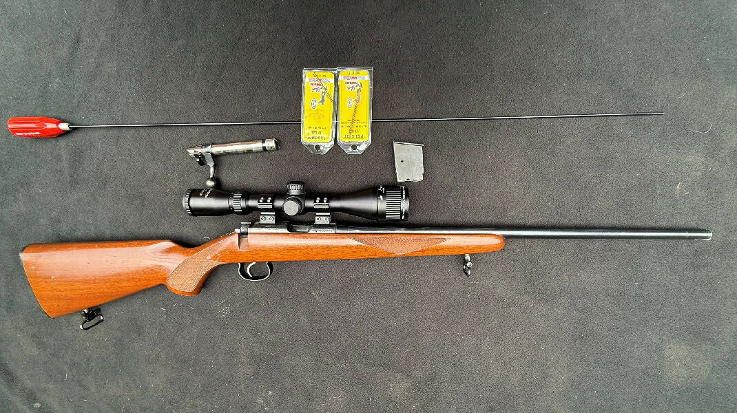 17 HMR including scope