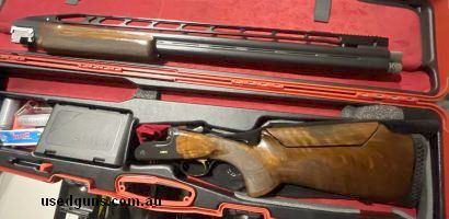 Caesar Guerini Summit AT high rib trap gun, excellent condition. Adjustable rib, adjustable comb, adjustable trigger. 6 factory chokes as well as 6 Teague choke