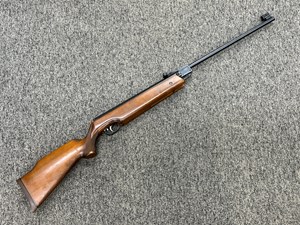 WEIRAUCH
HW80
177CAL
1000 FPS
CLASSIC BLUED FINISH
CHECKERED TIMBER STOCK
TUNNEL FRONT SIGHT
ADJUSTABLE REAR SIGHT
MADE IN GERMANY
#915414

EXC+ $549
