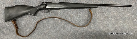 Very good condition Weatherby Vanguard chambered in 243W. Has a 24 inch barrel in very good condition with plenty of life left in it. Comes with the sling. Bolt