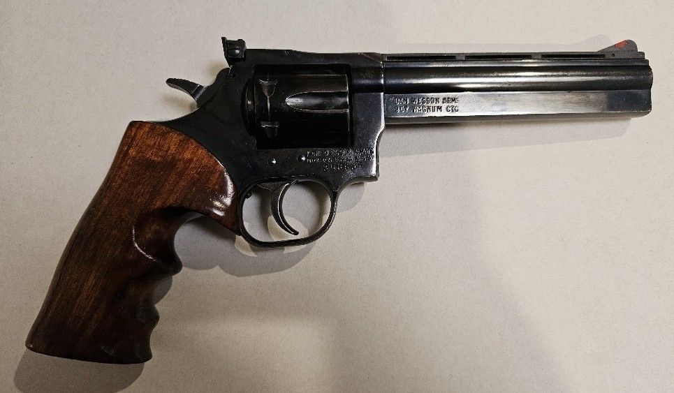 Wesson 357 Revolver