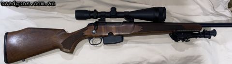 Comment: Brilliant gun with tight action and monty Carlo stock, lovely clear scope, few minor marks on pistol grip and forend wood. Heavy barrel, 5 shot mag