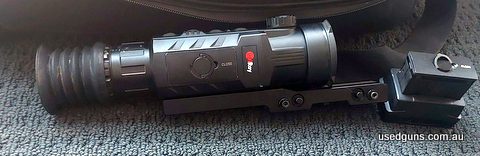 Infiray RL-42 in excellent working order comes with two batteries, charger, case happy to show operating if you can meet up located Gisborne VIC