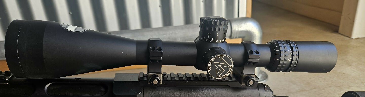Nightforce NX5 5.5-22 X56 rifle scope in excellent condition. Mil-R -10 MILs reticle. Sunshade and scope cover, mounts included.