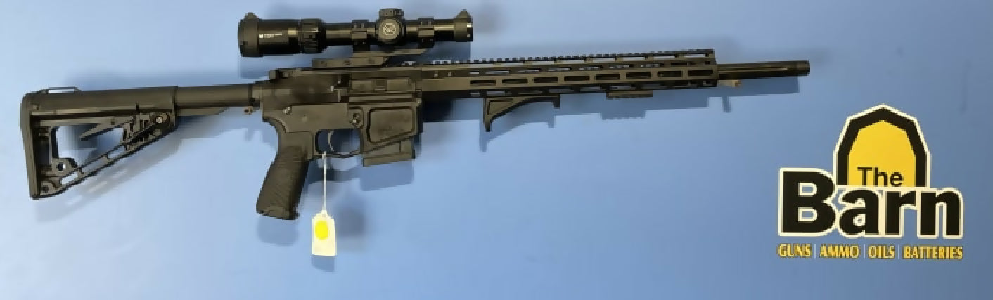 Wilson Combat 'Cat D' semi automatic 223. Is in excellent condition. Comes with 2 x 30 round and 1 10 round magazine. Has an adjustable stock. Comes with a Vort