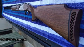 Very nice gun barely used at all since new estimate about 20 shots out of it in it's life, spares kit including spare chokes, fitting tools and cleaning tip, co