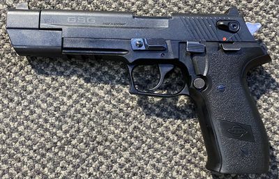 USED GSG FIREFLY .22LR PISTOL 10RND BBL 125MM W/ 4MAGS & GUN CASESN: F390829
