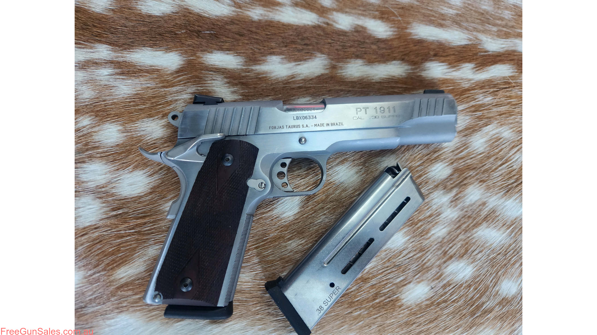 TAURUS PT 1911 38 SUPER PISTOL SEMI-AUTO 2 X MAGS 127mm
