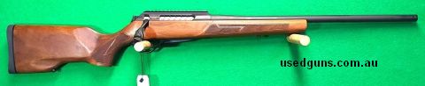 LA102 signature series, comes with 2 mags & fluted bolt body & knob. Very attractive timber. Postage charges extra